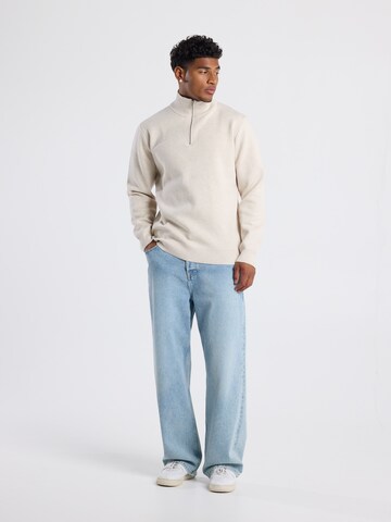 America Today Sweater in Beige