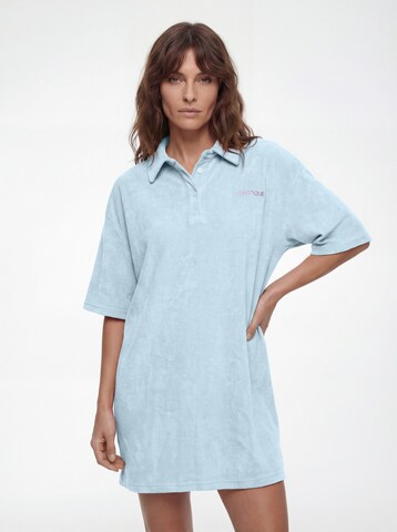 Robe VERSTIQUE en bleu : devant
