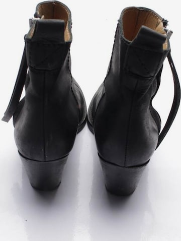 Acne Dress Boots in 38 in Black