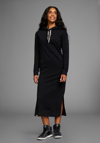 KangaROOS Dress in Black: front