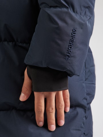 Superdry Jacke in Blau