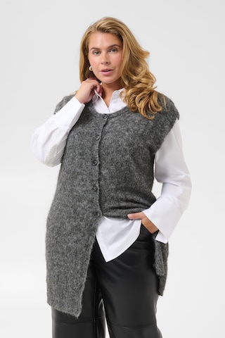KAFFE CURVE Bodywarmer in Grijs: voorkant