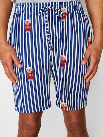 Trendyol Pyjama kurz in Grau