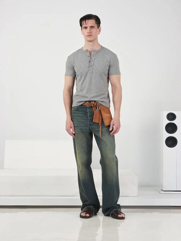 T-Shirt Giesto en gris