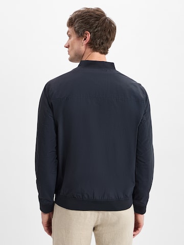 Nils Sundström Tussenjas ' ' in Blauw