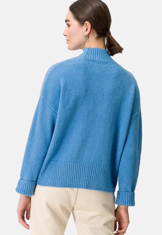 zero Pullover in Blau