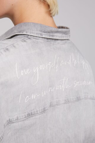 Soccx Bluse in Grau