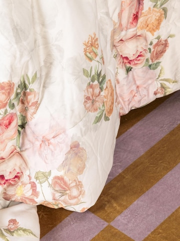 ESSENZA Carpet 'Mira' in Purple