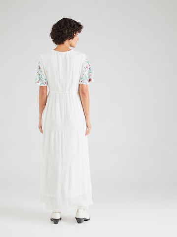Rochie de vară 'CHELLA' de la YAS pe alb