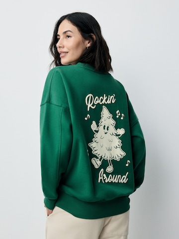 Next Sweatshirt in Groen: voorkant