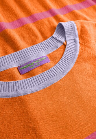 Frieda & Freddies NY Sweater in Orange
