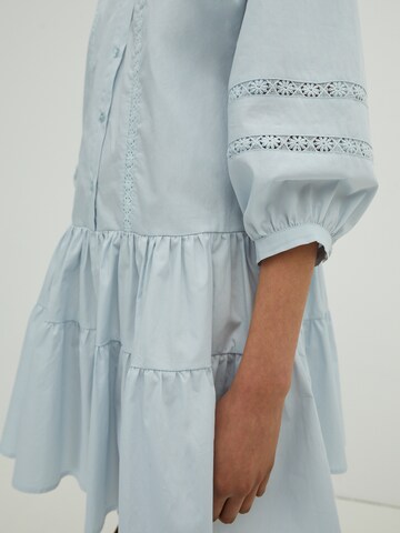 EDITED Shirt dress 'Despina' in Blue