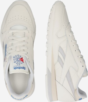 Baskets basses Reebok en blanc