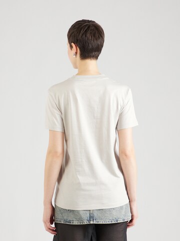 Calvin Klein - Camiseta en gris