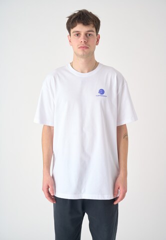 Cleptomanicx Shirt in White: front