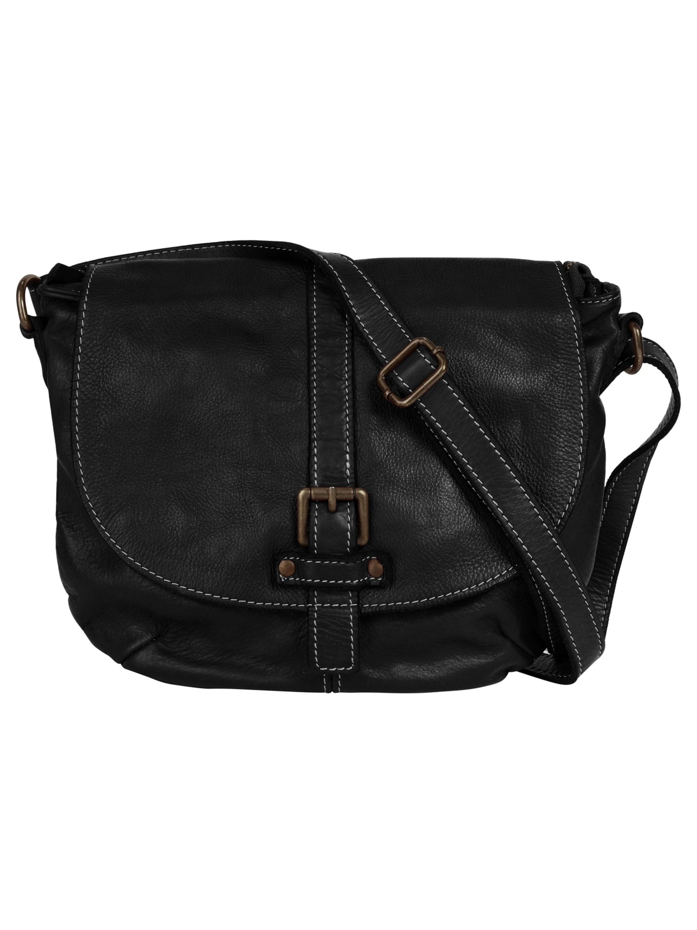 Cluty Crossbody Bag in Black: front