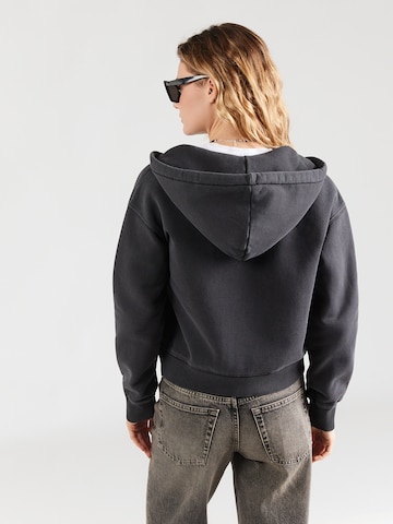 WEEKDAY Zip-Up Hoodie 'Tonia' in Black