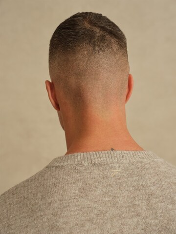 DAN FOX APPAREL Sweater 'William' in Beige