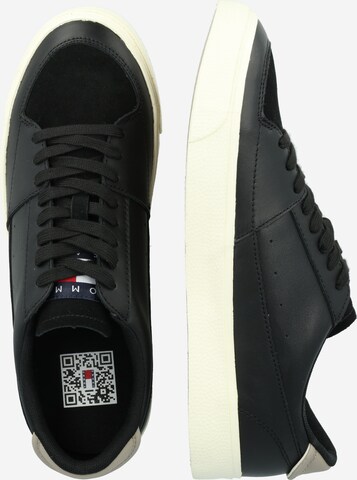 Tommy Jeans - Sapatilhas baixas 'Vulcanized' em preto