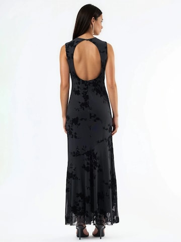 Robe de soirée Hiccup en noir