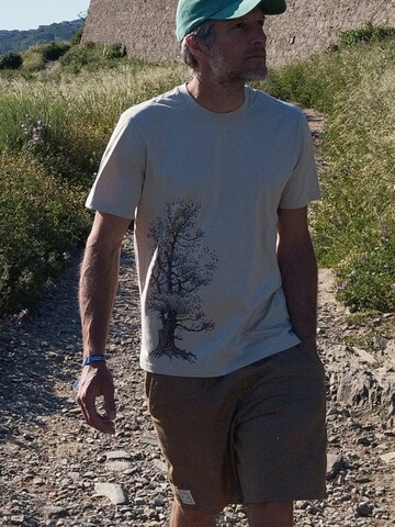 Life-Tree Shirt 'Organic Fairwear Pine Tree' in Beige