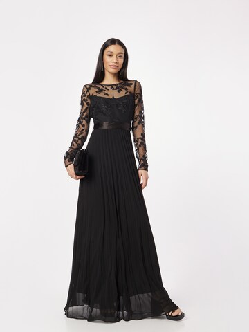 Rochie de seară de la Coast pe negru