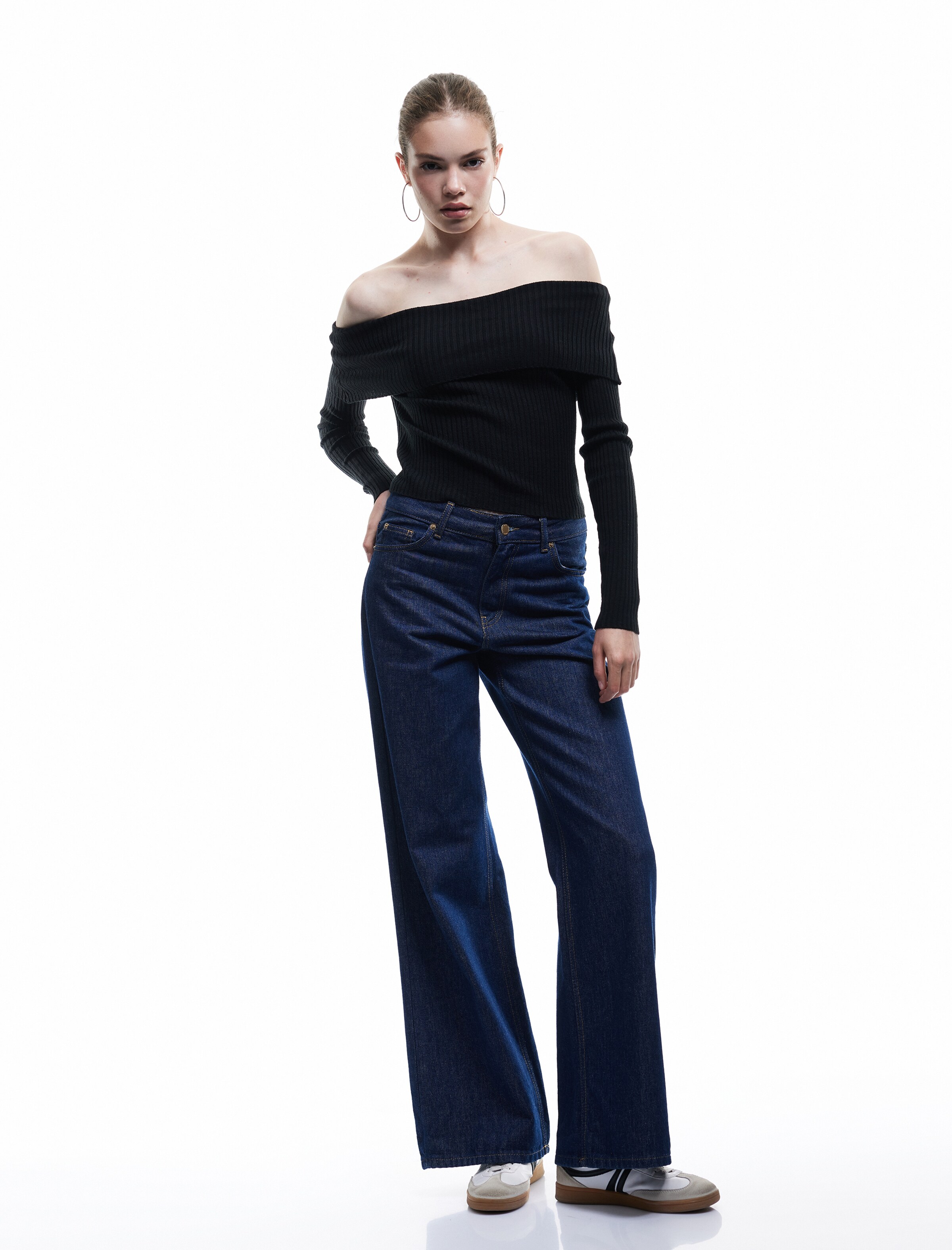 Koton Pullover in Schwarz