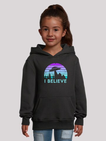Sweat-shirt 'I Believe UFO' F4NT4STIC en noir : devant