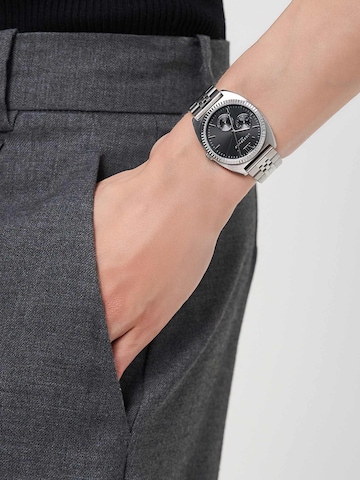 Liebeskind Berlin Analoog horloge in Zilver: voorkant