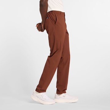 new balance Regular Broek in Bruin