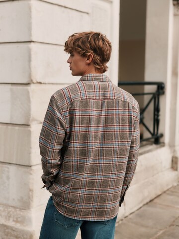 Next Regular fit Overhemd in Bruin