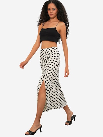 Bigdart Skirt in White