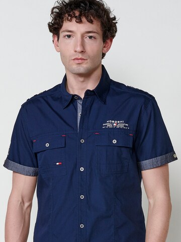 KOROSHI - Ajuste regular Camisa en azul