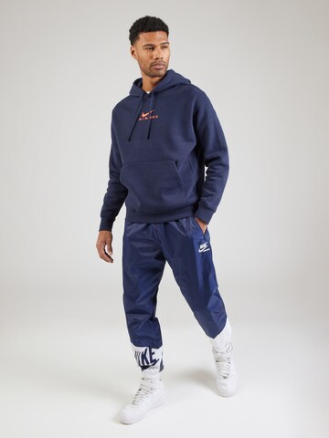 Sweat-shirt 'CLUB' Nike Sportswear en bleu