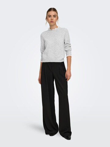 Pullover 'CHER' di ONLY in grigio