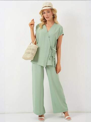 Bigdart - Calças de fato em verde: frente