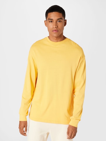 ABOUT YOU Limited Shirt 'Jay' in Yellow