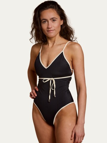 Triangle Maillot de bain 'Sardegna One Piece' Billie Swim en mélange de couleurs
