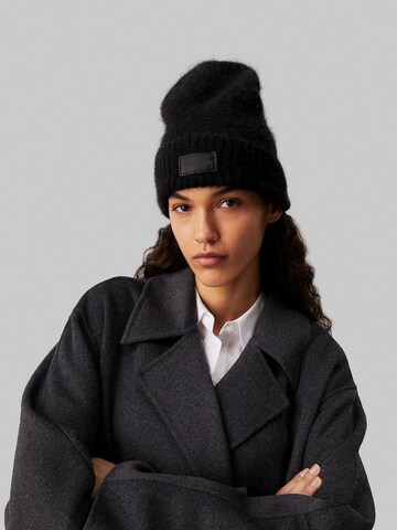 Calvin Klein Mütze in Schwarz: Vorderseite