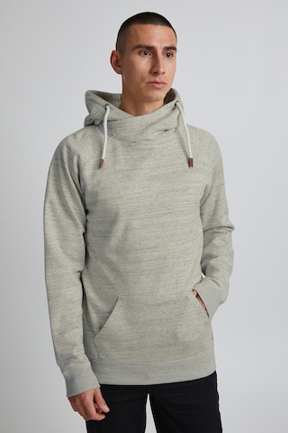 11 Project Hoodie in Grau: predná strana