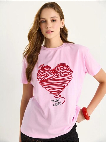Bianco Lucci T-Shirt in Pink