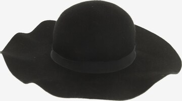 TOPSHOP Hat & Cap in 60 in Black: front