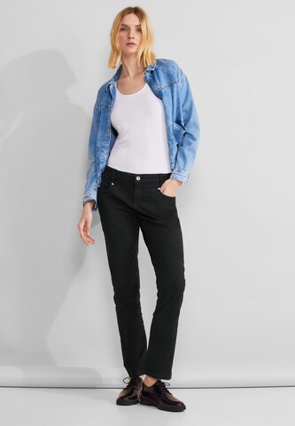 STREET ONE Regular Pants in Black