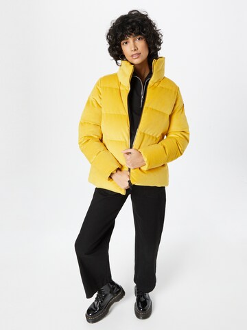 Veste outdoor CMP en jaune