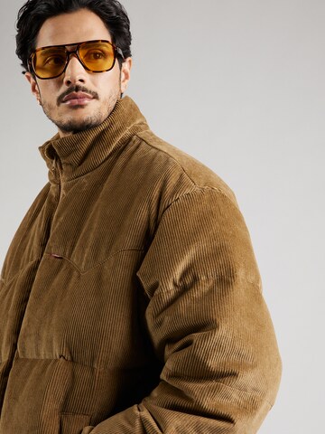 LEVI'S ® Зимняя куртка в Коричневый