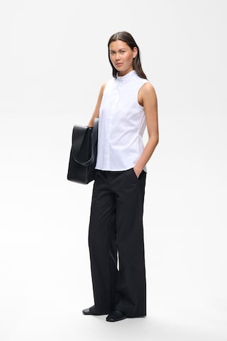 InWear - Regular Calças em preto