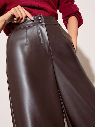 Friends Like These Trousers in Chocolate, Item view