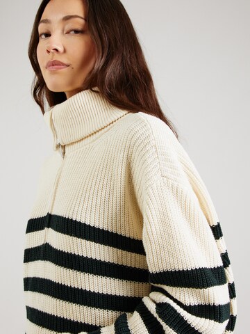 OH APRIL Sweater 'Heather' in Beige