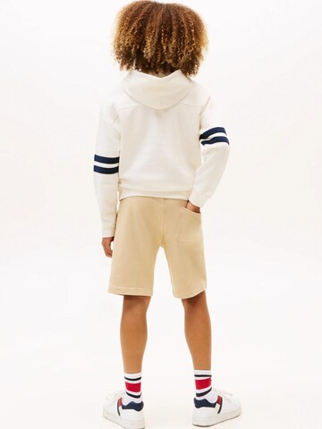 TOMMY HILFIGER Sweatshirt 'TOMMY HILFIGER – Felpa con Cappuccio Bambino in Cotone con Logo Grafico e Bande' in Wit