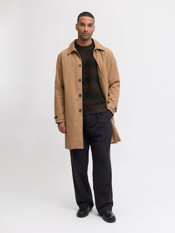 JACK & JONES Trui 'Blutyler' in Bruin